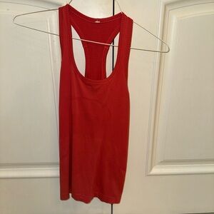 Lululemon Swiftlytech Racerback Tank, Size 6, gently worn. Looks new!